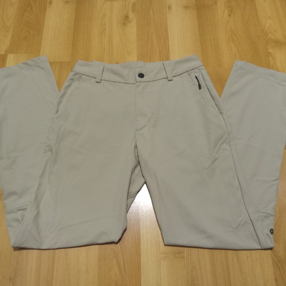Lululemon Men’s Khaki Chino Pants Size 30 Stretch Pockets Flat Front Straight